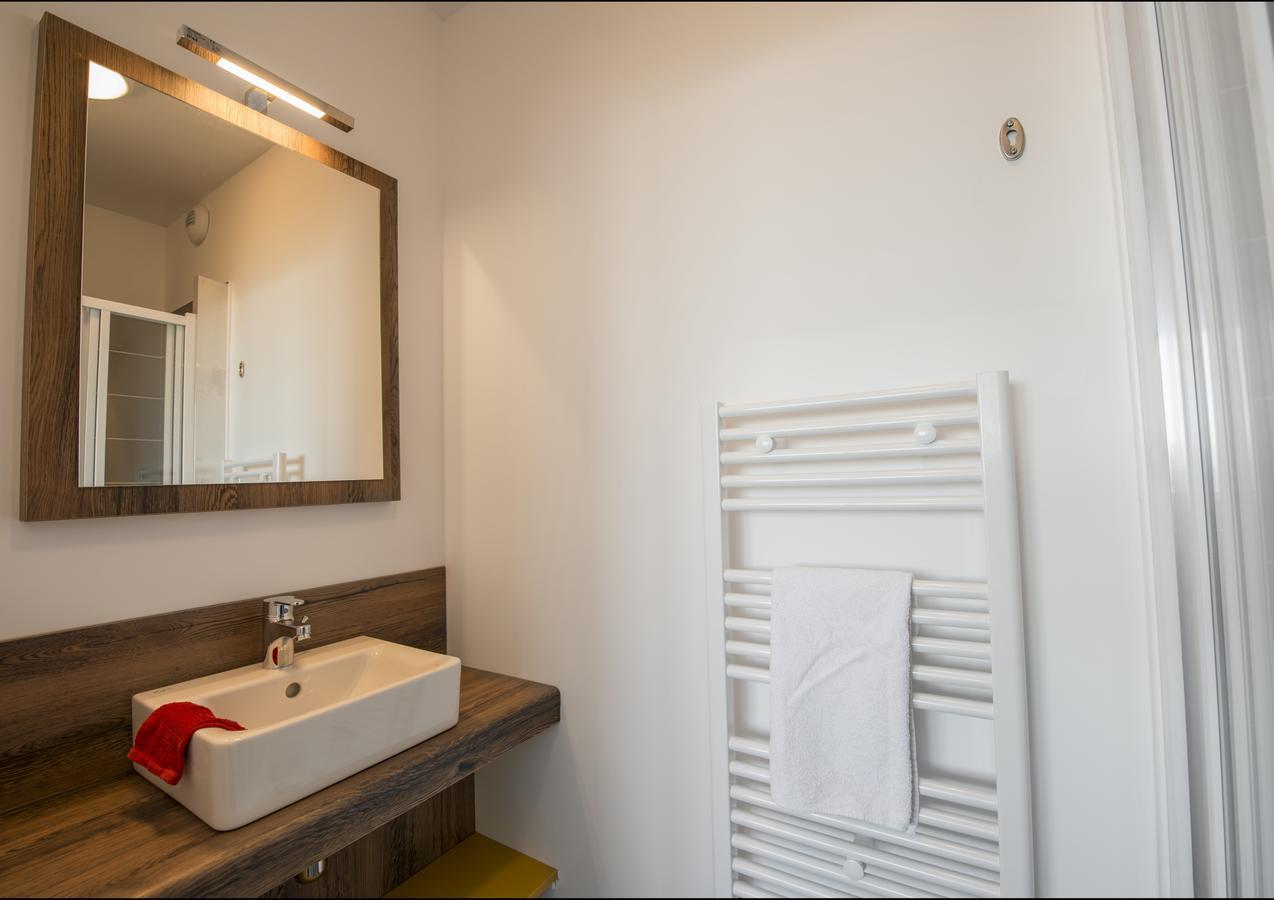 Residence Uxco Kampus 30 Ex Suiteasy Nîmes Exterior foto